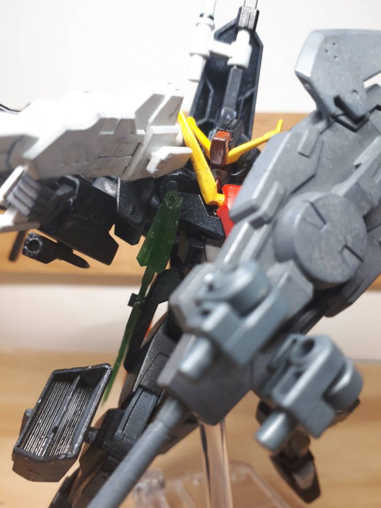 *8. セルべロス改(最終決戦)の欠点まとめ(セルべロスと比べて)*
 ・機体特性がピーキー
 ・粒子消費量の増加(GNドライヴは一基のまま)
 ・満載装備での変形不可