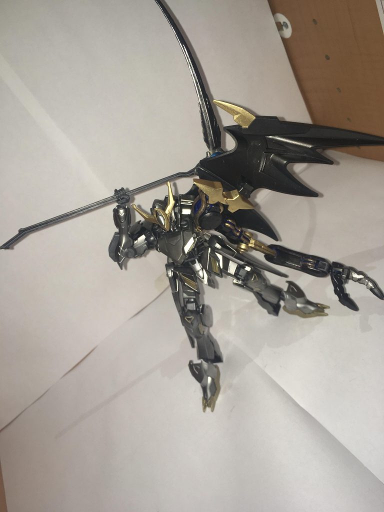 ゼルトザームアームズも伸ばすとかなりケレン味がでます。こういう異形っぽいの大好き