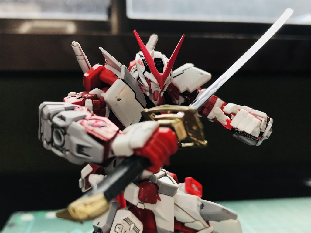 アストレイレッドフレーム–2枚目/制作者：@5RA906