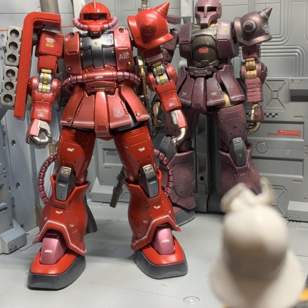 HG MS-06SF ザクII 新型か、これなら通常の3倍、否、フェラーリ仕様だから6倍と言うところか⋯