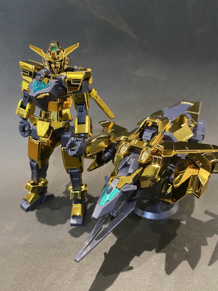 アースリィガンダム［限定ゴールドコーティング］–5枚目/制作者：耳口王