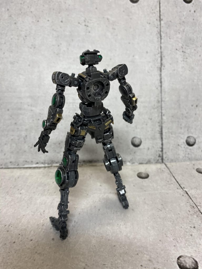 水性トップコート吹いたから上からパーツはめても剥がれないはず……