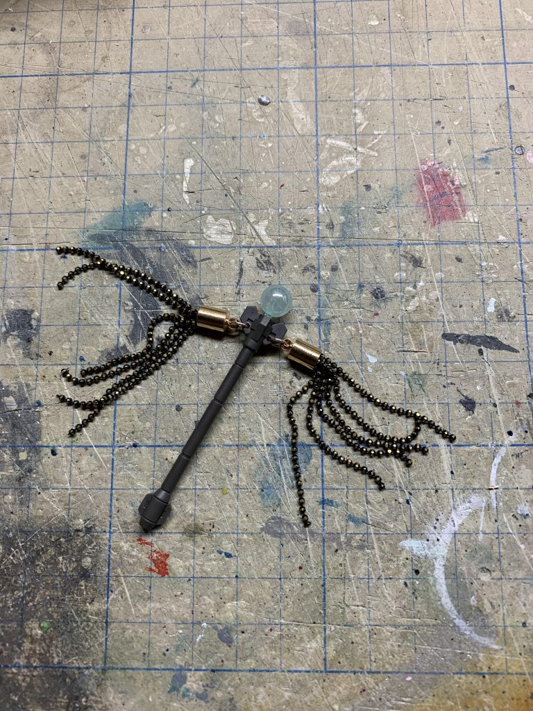 魔導杖はバルバドスルプスのソードメイスを改造して作りました。100均パーツでデコレートしています。
ご清聴ありがとうございました。