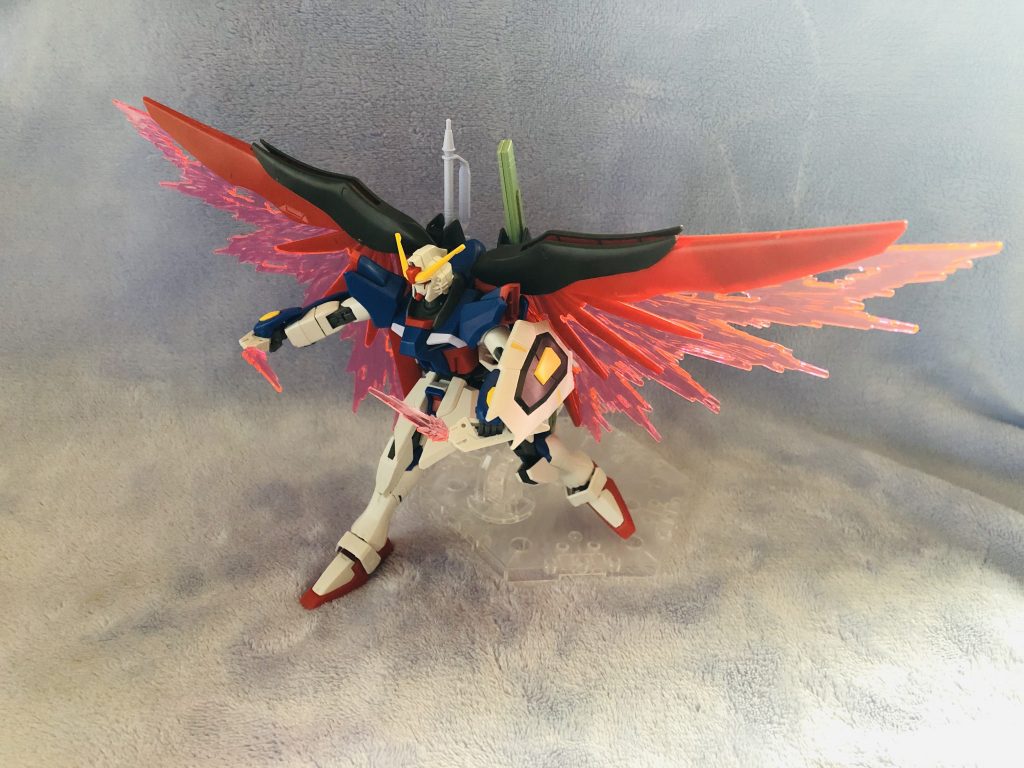 肩の部品をはずして武器に