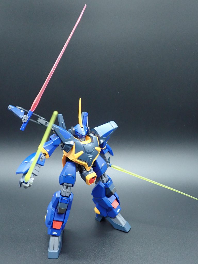 そう言われればまあ隠し腕があるMSはサイコミュ搭載型だったかもなあ……