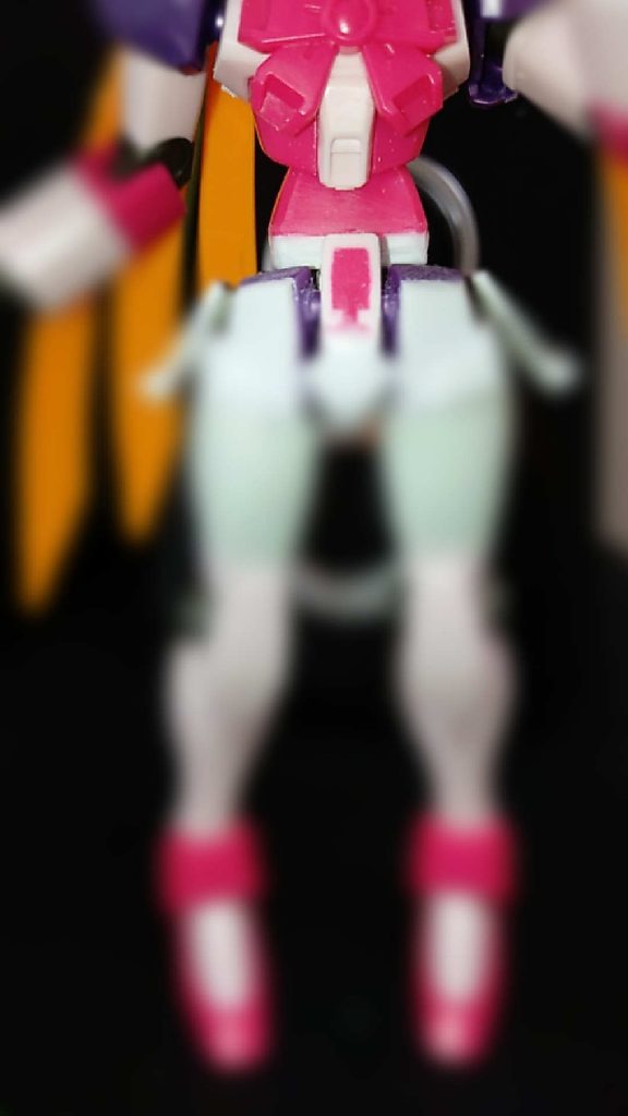 腹部をプラ板で2mm延長