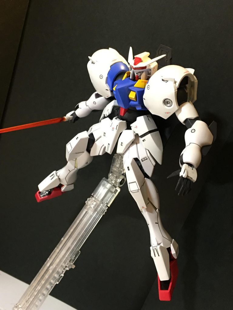 GNビームサーベルも装備