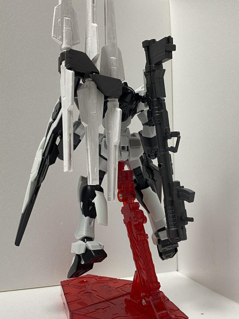 GNファング(リボーンズガンダム)
GNファング懸架ラック(MSGで構成)
NGNバズーカ(ユニコーン)