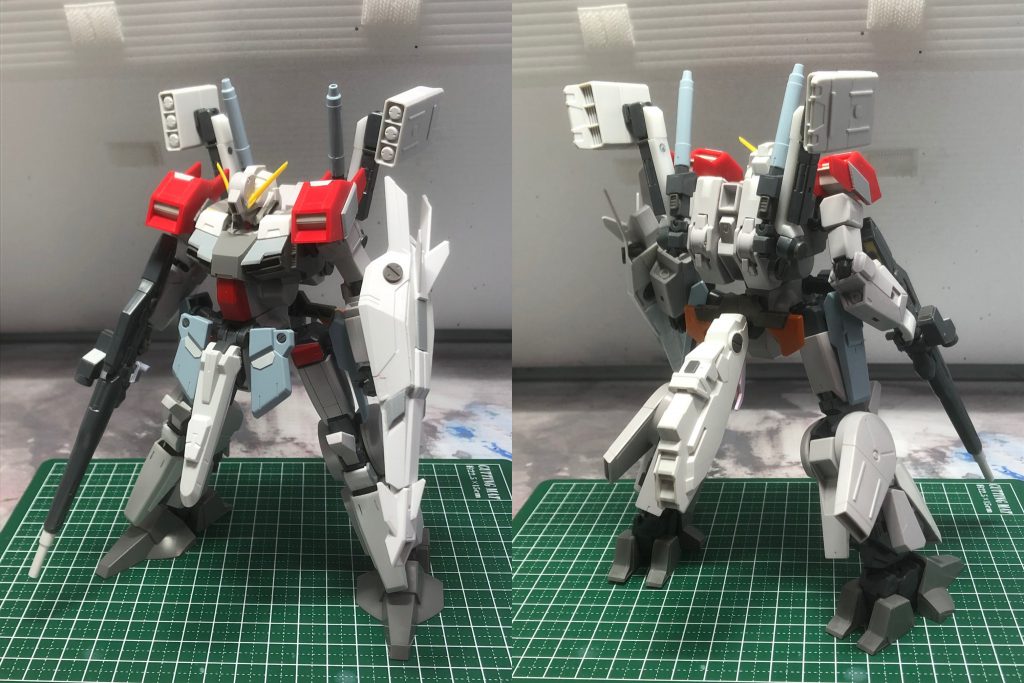 塗装前写真。
ゼルガメス氏の作品Gファイザーに惚れ込んで自分の手で再現制作しました。
人んちの子が家のケースに居るのはなかなか楽しいです。
再現製作をする場合はちゃんと原作者ご本人に許可をもらってたくさんのリスペクトを持って制作しましょう。お兄さんとの約束だぞ。