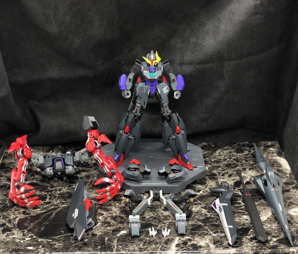 ゼルトザームコアガンダムの装備一覧です
ソード二種と大型ランス
大型シールド
大型アームユニット
サブアームユニット
各ゼルトザーム用の追加装甲など