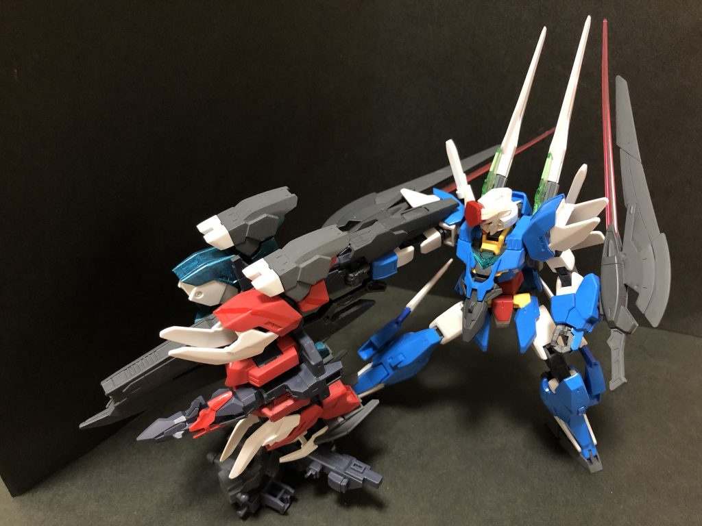 旧必殺技状態
アースアーマーとヴィーナスアーマーの前部分を合体させましたが、重すぎて持つことが出来ず断念