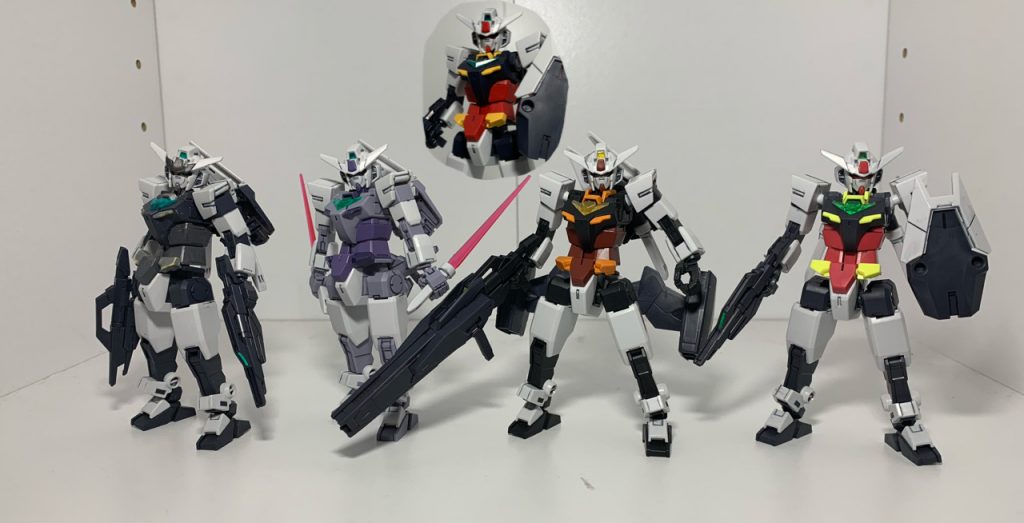 最後に他の兄弟機をぱちりとな。左から0~4号機。ちなみに欠席した人の卒業写真みたいになってるやつが1号機で、現在諸事情により家にありません。