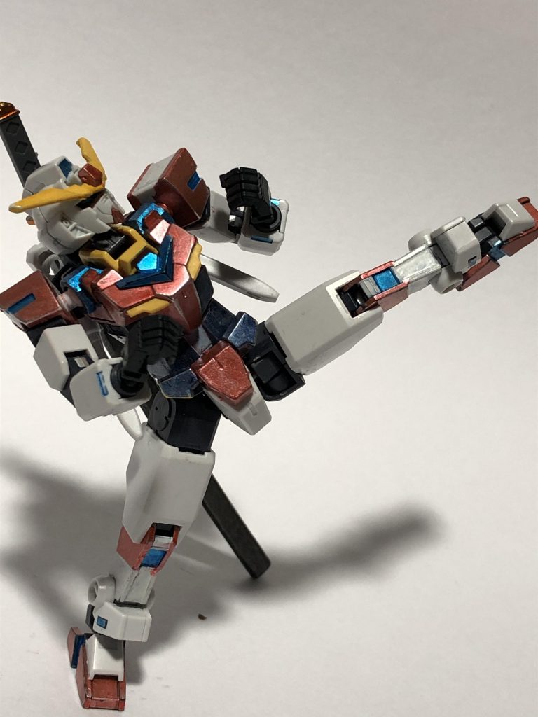 次元覇王流、旋風竜巻蹴り！