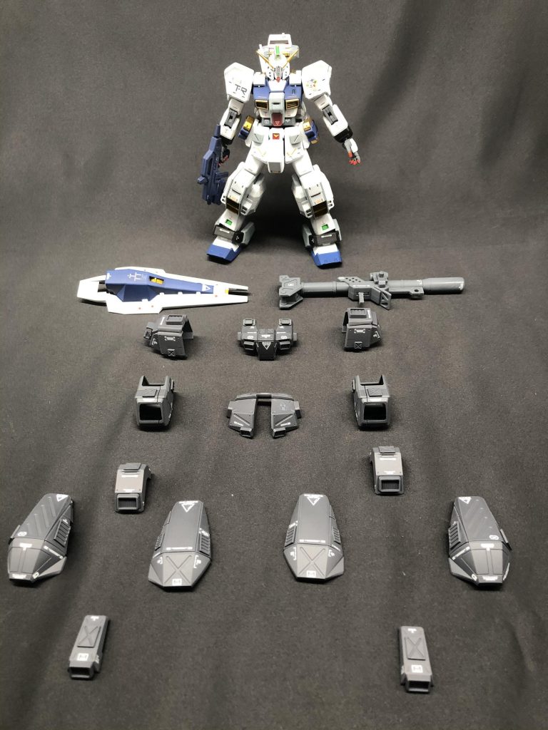 各所に磁石をつけており