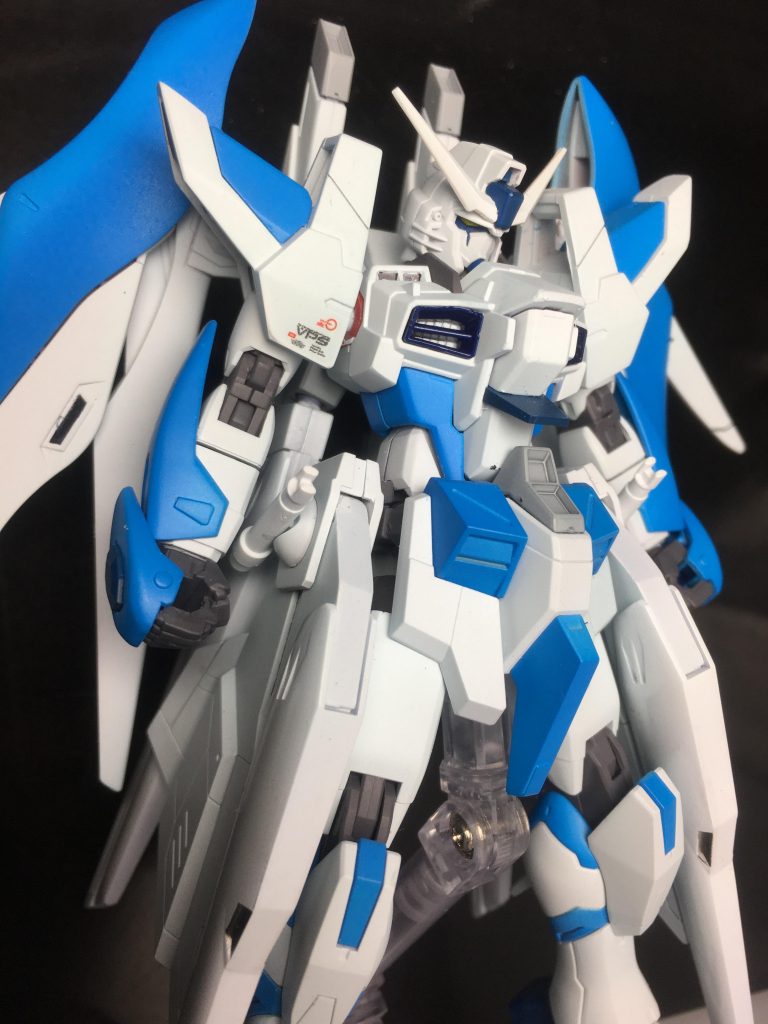 腹部禿げてるじゃん……