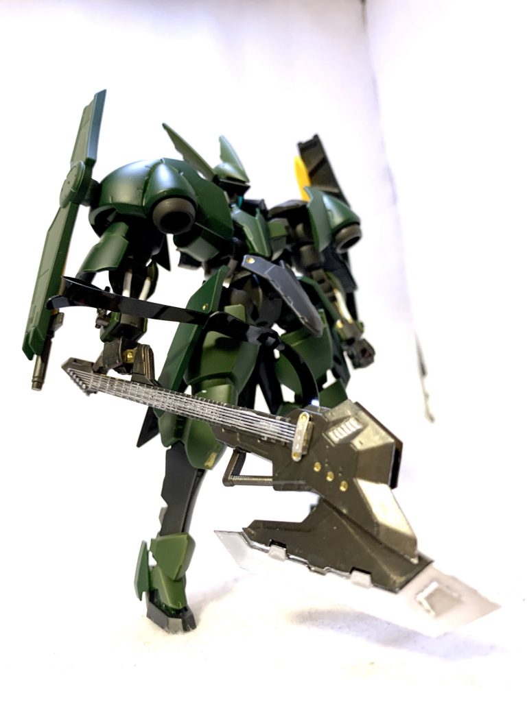 歌を聴かねぇ奴は...。