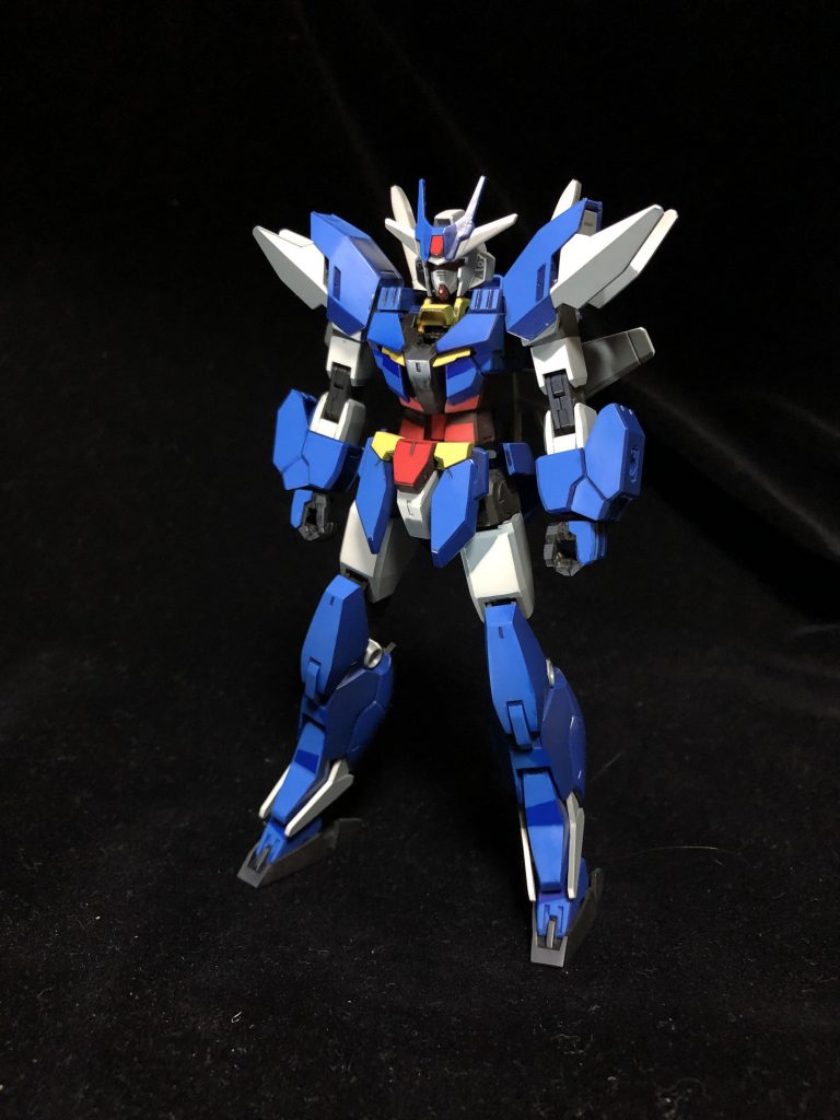 分かりづらいですが、影色を落とし明るい色を出しました。下地は成形色のままです