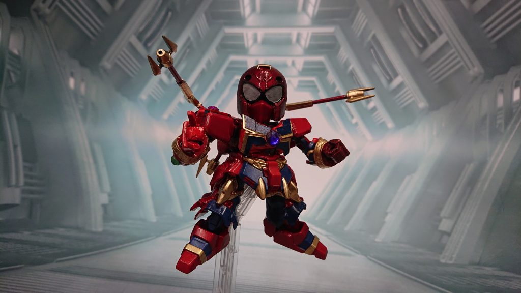 頭は三国伝ギロスと、紅武者で出来ています。