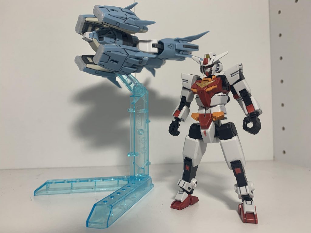 メイン武装が無いとパッとしないなと思ったので大分前に買ってから使いどころが無くてしまわれてトレミーをアーマー代わりに…