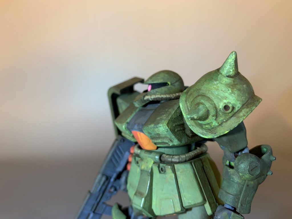 箱絵を目指したのですが、アクリルガッシュに苦戦して思い通りに塗装出来ませんでした。もっと練習が必要です。