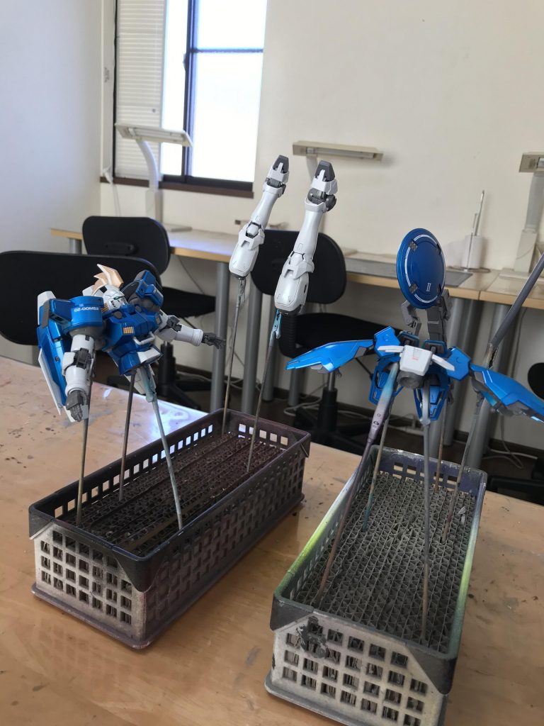 作成途中の風景はエレガントさのかけらもありませんでした