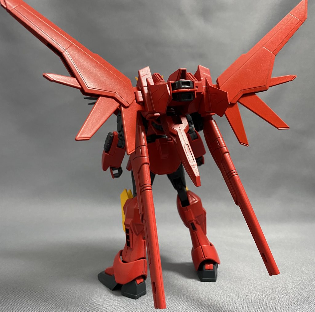 撮影していて合わせ目消し忘れ見つけちゃったけど、お手軽ミキシングが目的だから気にしない（）
ビルドブースターをまんま取り付けたら、シルエットが原作に近付いたのと、F91の代名詞であるヴェスバーに見えるので良かったかな？と思います。