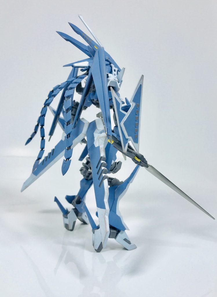 ## [破烈の人形 GTM ザ・ダルマス]
破烈の人形の2つ名を持つ可変GTM。
設計はツバインヒ。

星団でも最強と謳われるGTMだが、発熱や過剰出力など数多くの欠点を抱えており扱いづらさも特級である。

騎士:ミューズ・ヴァン・レイバック
ファティマ:静

正式名称はリッター・ジェットMk3