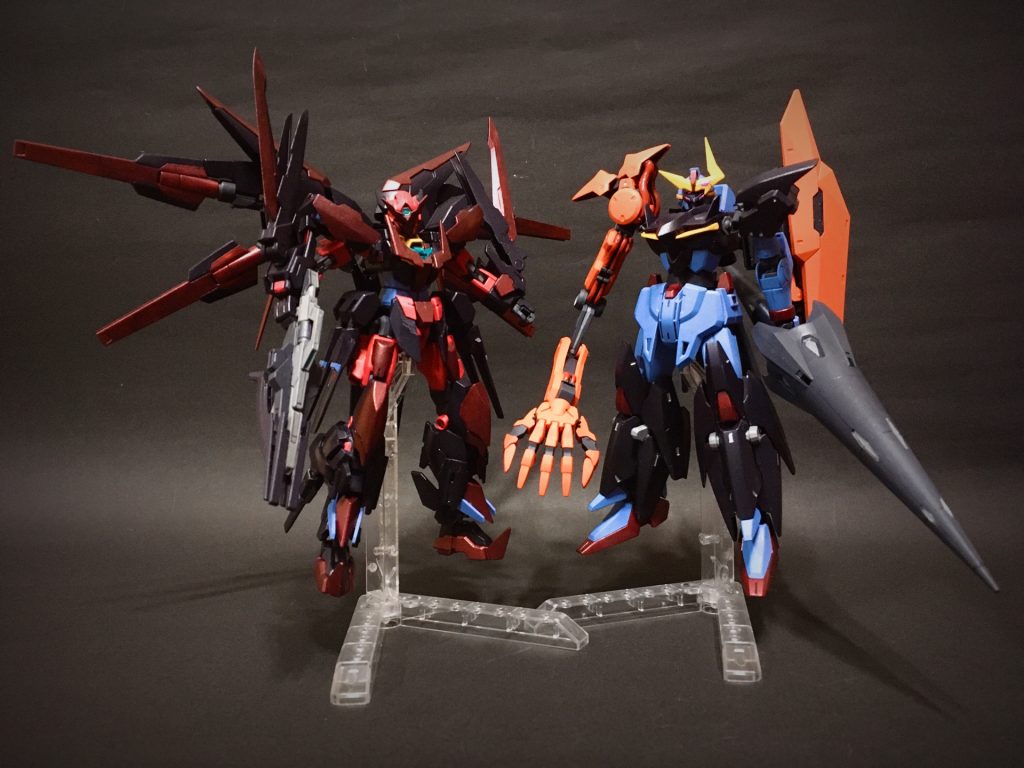 強敵ディスパティルとゼルトザーム。番組見てて、敵側がゼルトザームだけなのが寂しかったので。この２機を倒すためにミッションに挑むゲーム、、、やってみたくない？そんなアイデアで作りました。まさか、本当に２期でプラネッツシステム使う敵ガンダムが出るなんて、、、