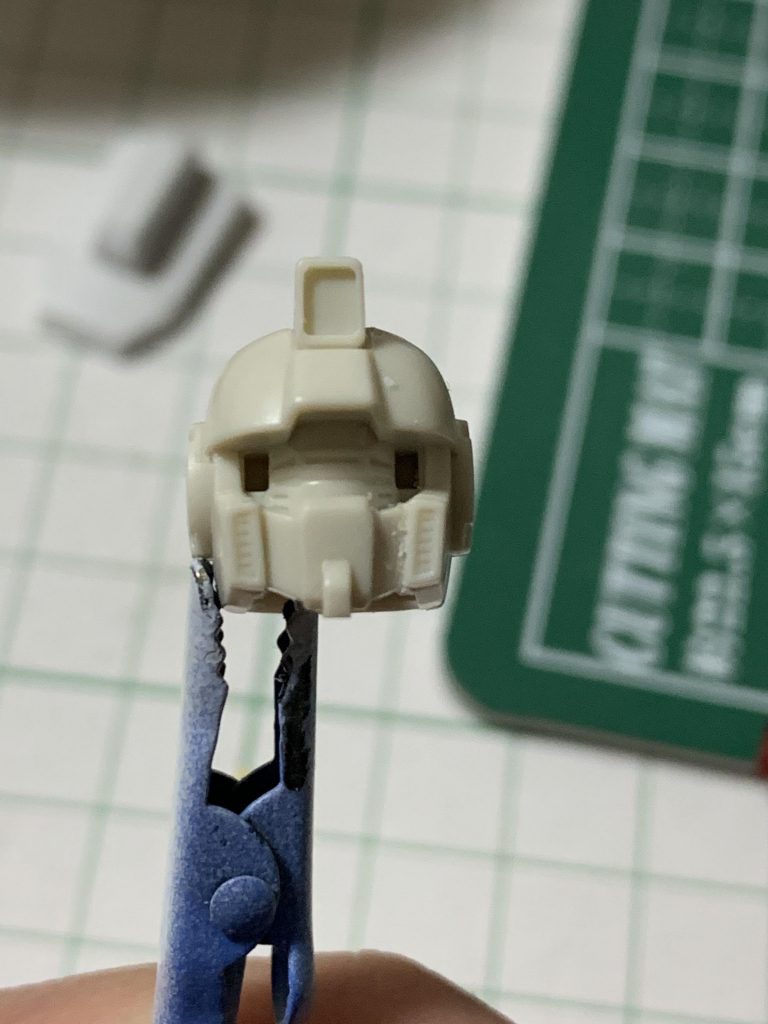 顔を少し整形して〜