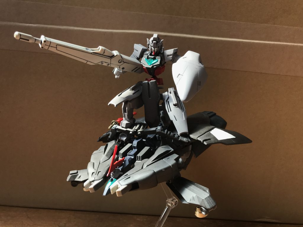 かなりハイドラ要素が強く出て悪役顔に…背景もいつか綺麗な撮影ブースにしたいなぁ
アーマーも一纏めに出来ました！