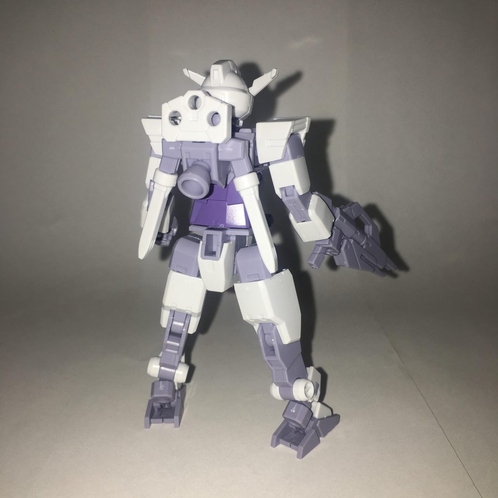 コアガンダムのネクサスシステム。ネクサスシステムの接続口は背面に多い。