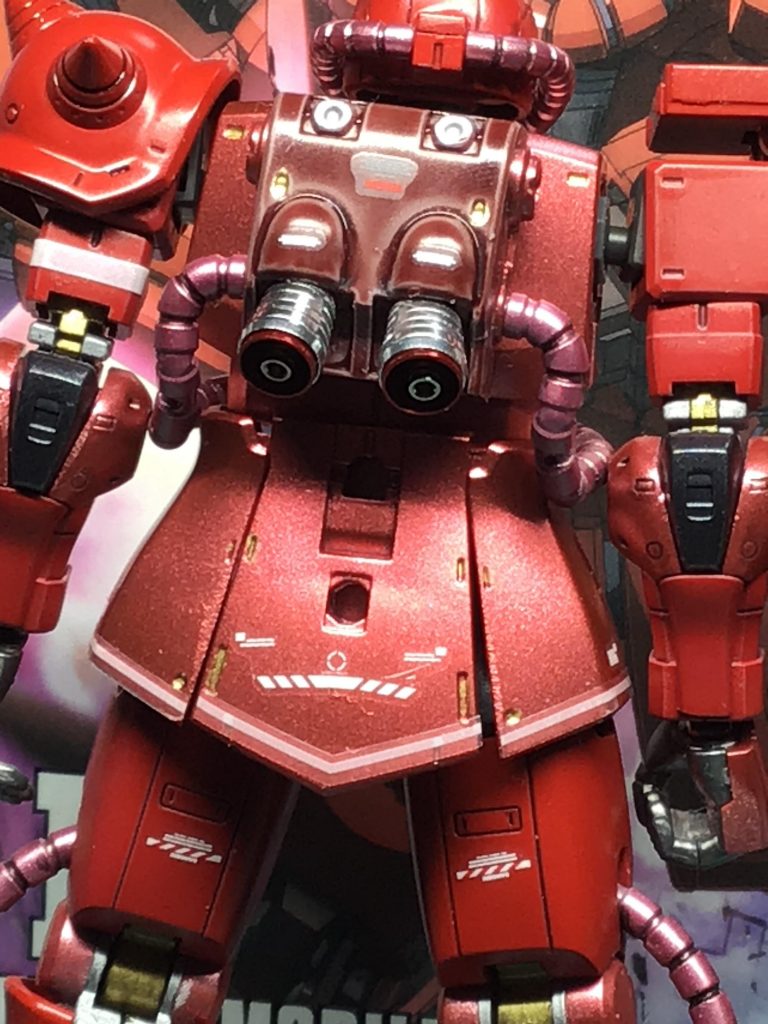 バックパックのバーニアはメタルパーツを使用