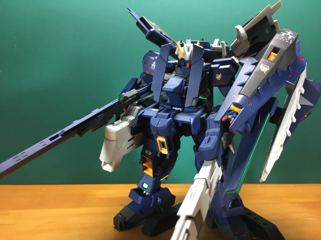 フルドド2機にヘイズル1つあれば…やりたいことは分かるな?ヘイズル・ラー(第2形態)を作るのよぉ!!!
 いやぁ…これ再現出来てホントに嬉しい!!組み上げてる時に凄く楽しかったですもん。このブースに収まりきらない大きさ!!たまらないです!!!