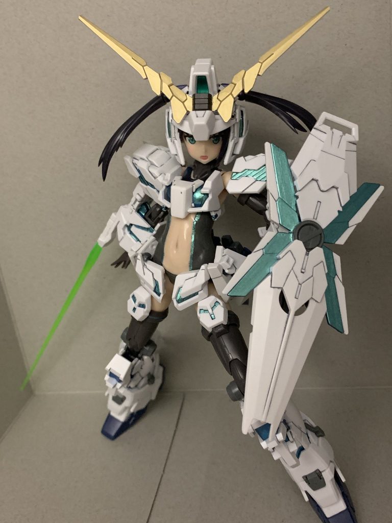 各所アーマーの接続、配置には既存のAGPを参考に自分なりのアレンジをしたつもりです