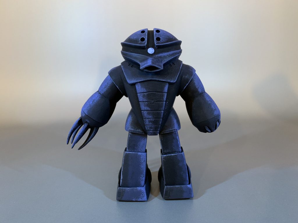 明るい所で前に出るとこんな感じです。