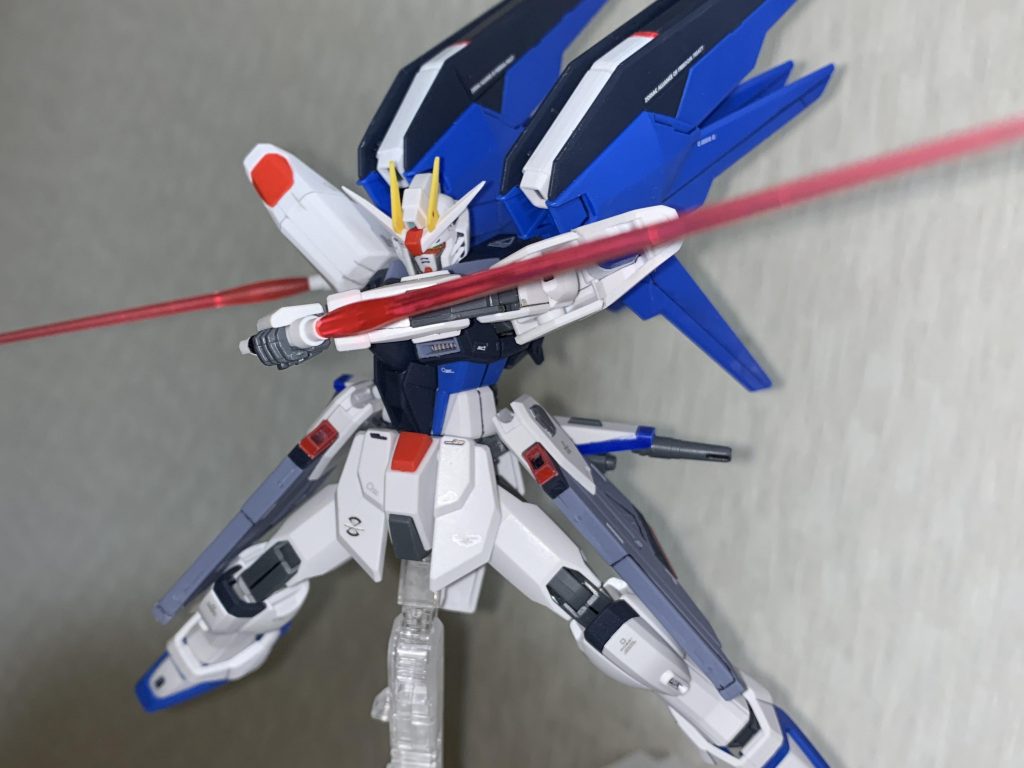 セイバーみじん切りの時のポーズも余裕でこなせます