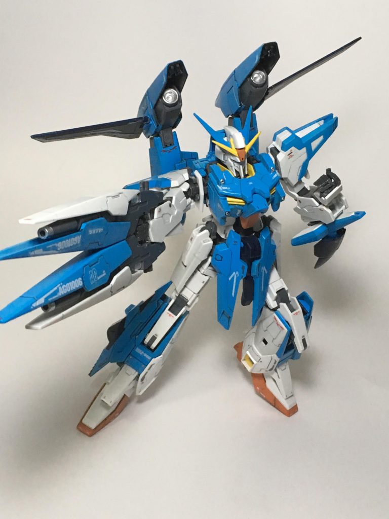 ここからはアクション。
ツインハイメガライフルを構えて1枚。