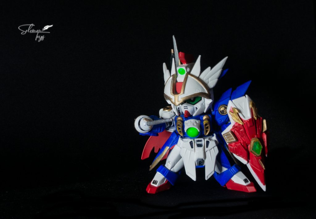 騎士鳳凰飛翼 騎士ウイングガンダムフェニーチェ–2枚目/制作者：Solomon Toys