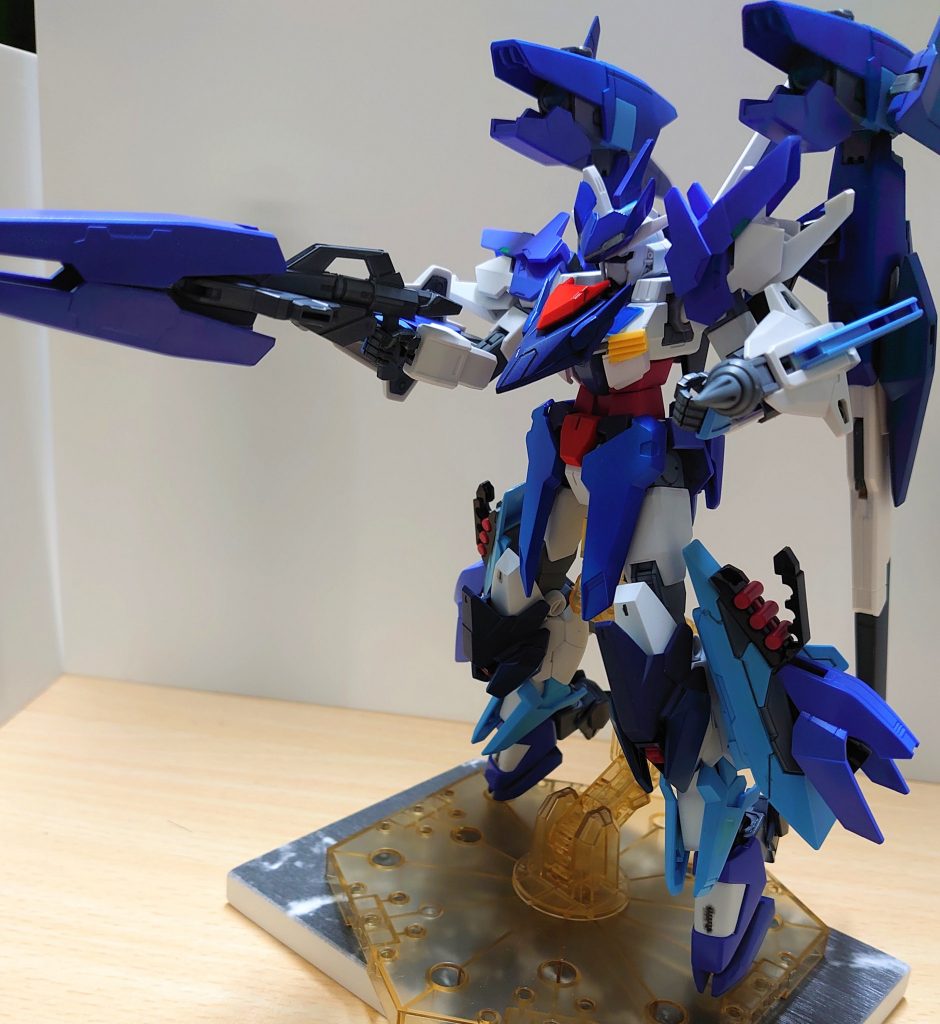 「敵機発見!
パターン解析、迎撃する！」