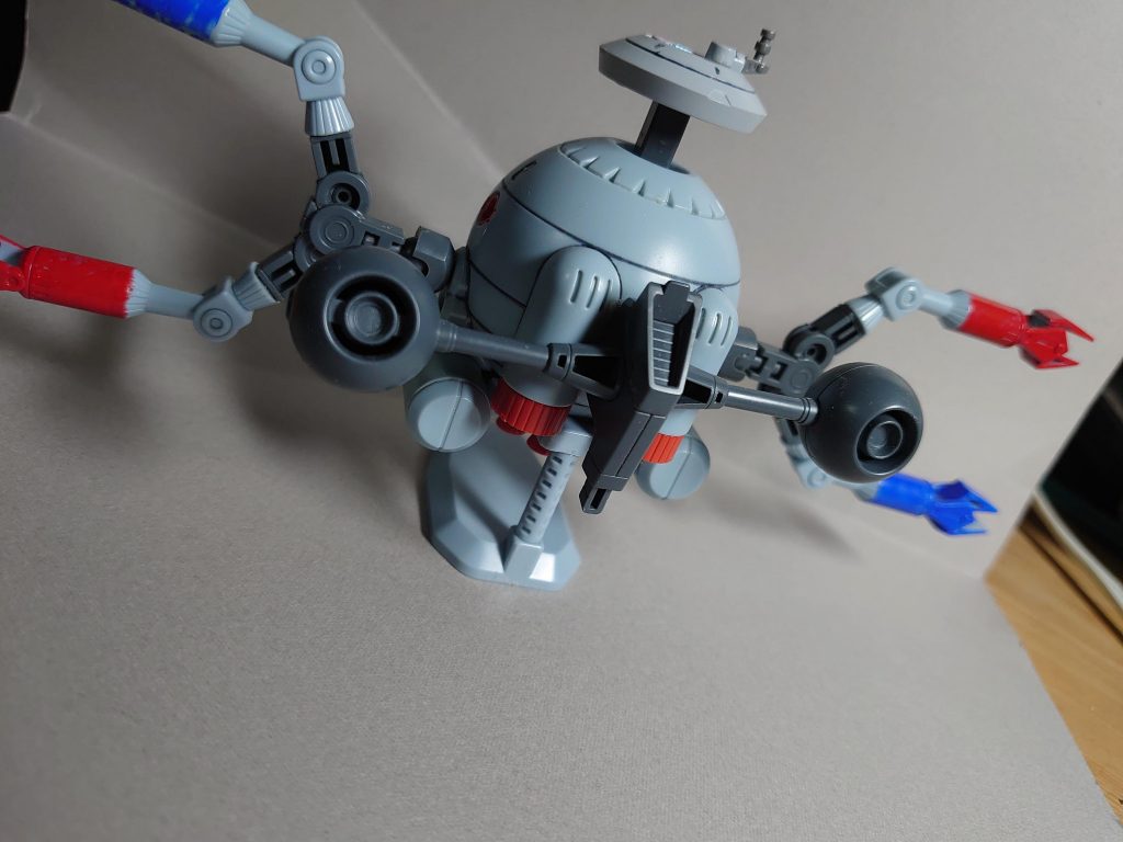 追加装備の強化バーニアによる「こうそくいどう」が可能