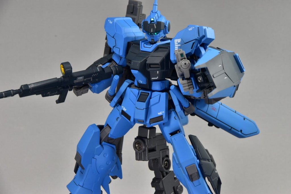 ブルパップはオマケで装備させてます。ゲームでは使われてなかった気がします。機動性があるイメージなので持たせてもぶっぱして暴れてくれそうですね。