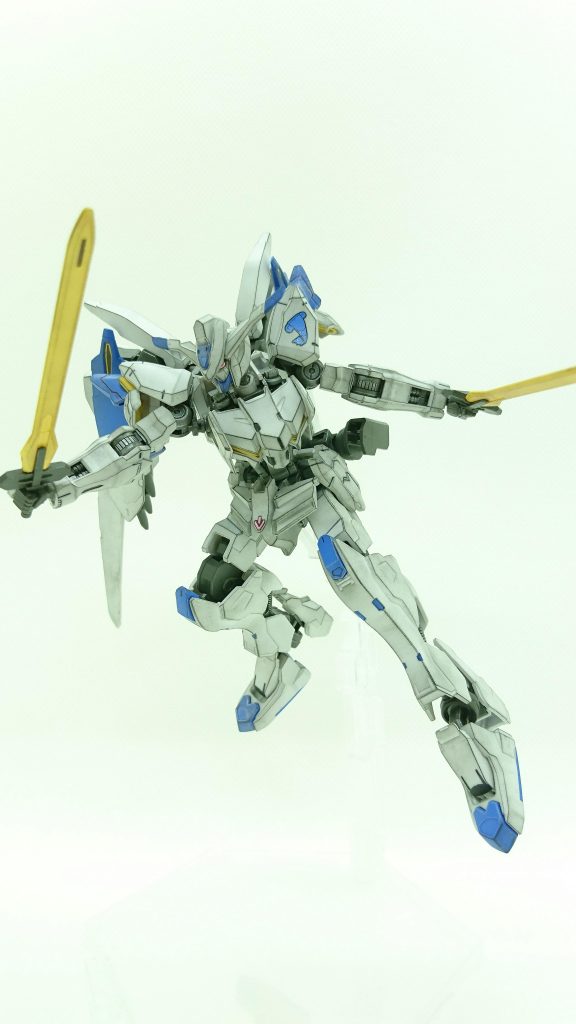 ガンダムバエル–3枚目/制作者：かえる