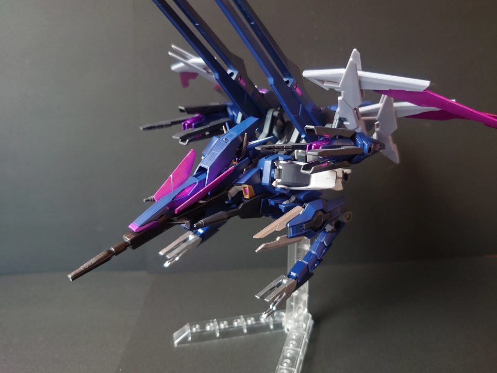 Modeリヴァイアサン
ドラゴンの姿になり、より高い機動力に!