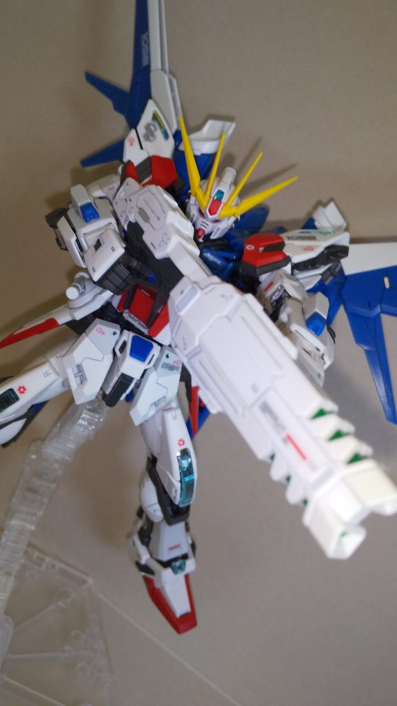 RG ビルドストライク–5枚目/制作者：玩具野郎-END