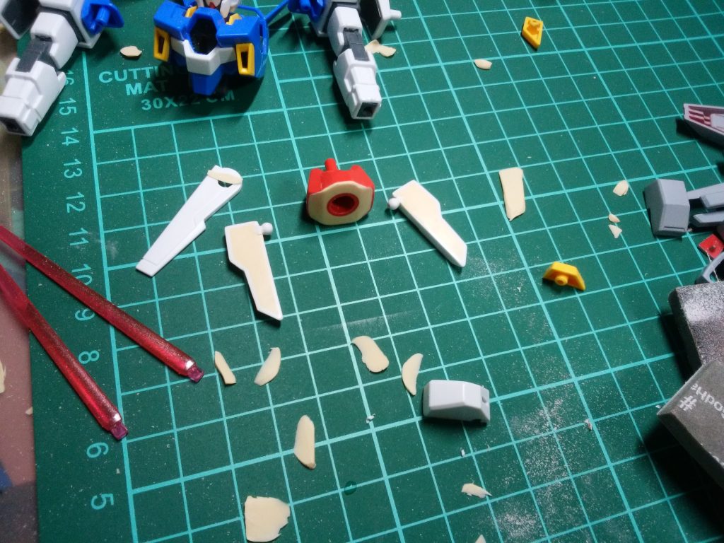 こんな感じで肉抜き穴埋めはやりました｡