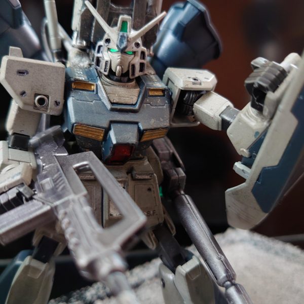ガンダム NT-1アレックス フルバーニアン