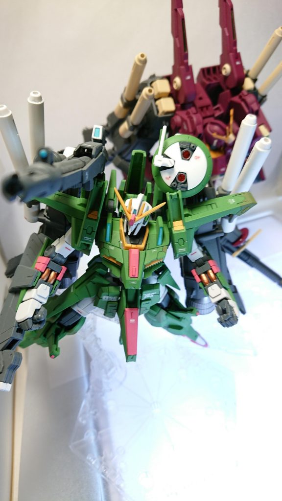 相方の機体も同じ世界観で(ﾟωﾟ)また投稿します。