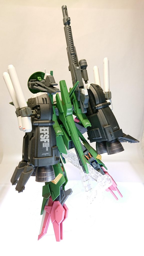 EX-sのパーツとビルダーズパーツを主に使用しました(^^)白い部分は成形色のままになります。