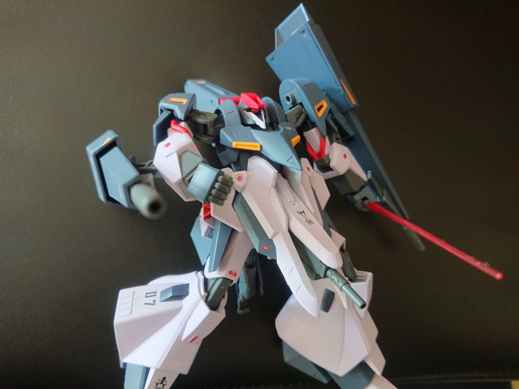 全塗装、合わせ目消しは頑張りました。