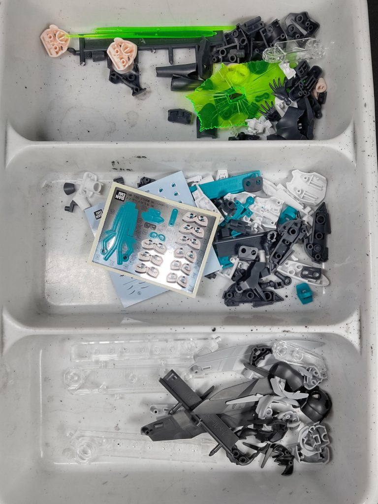 超音戦士モビルドール▪メイ–2枚目/制作者：やっすおう